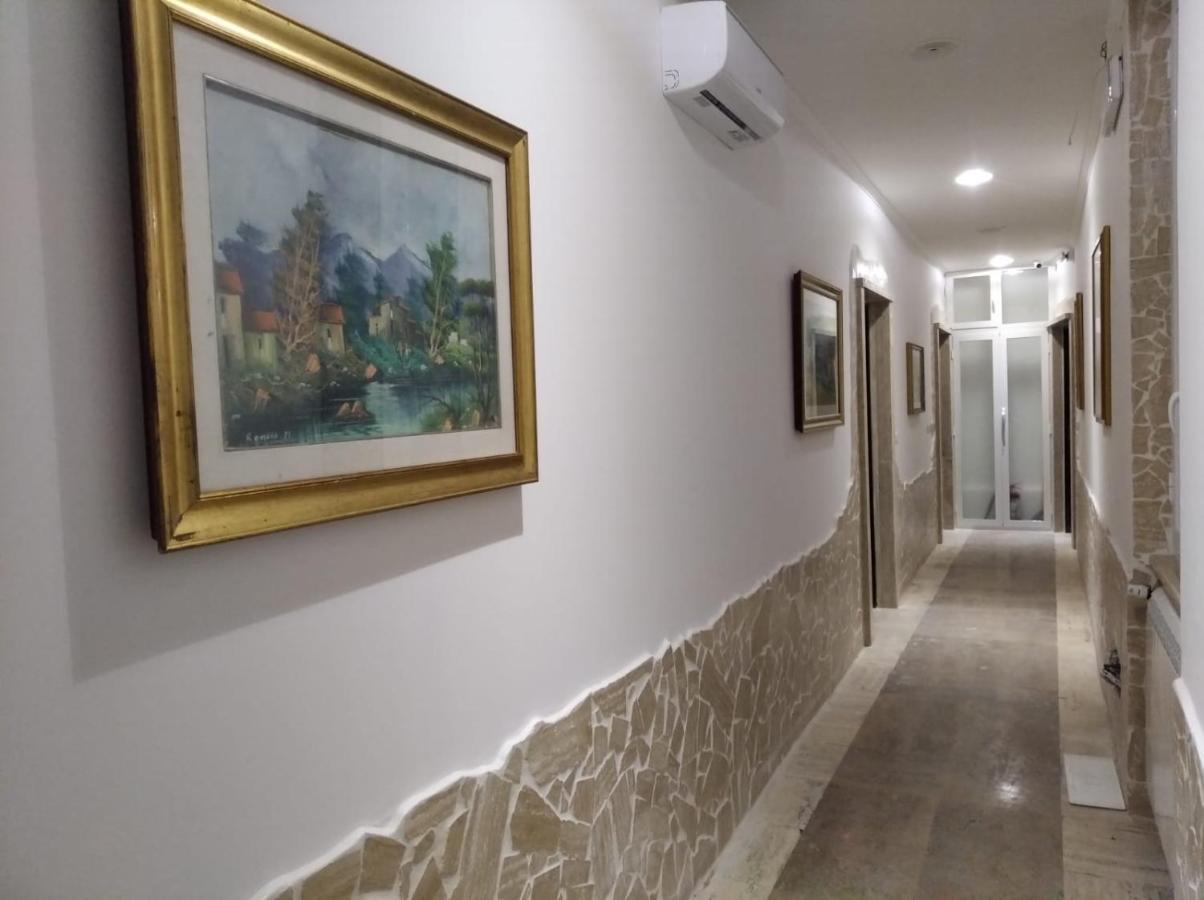 Hotel Barone House Roma Exterior foto