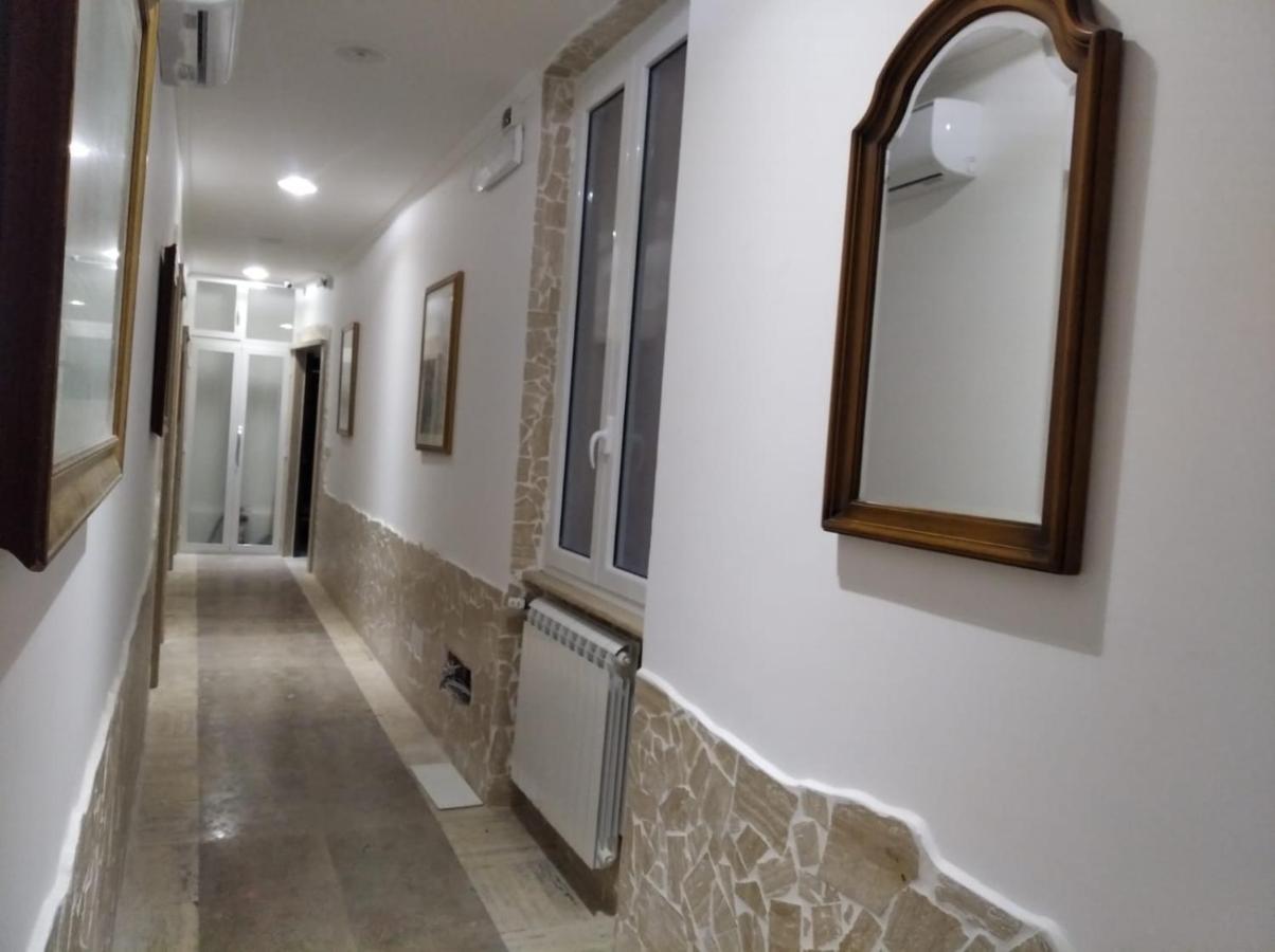 Hotel Barone House Roma Exterior foto