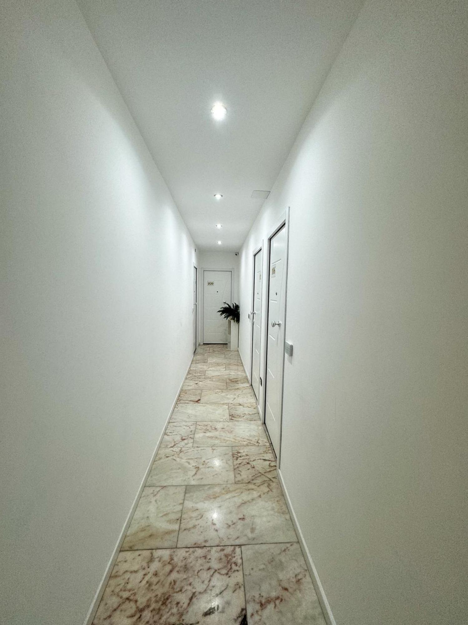 Hotel Barone House Roma Exterior foto