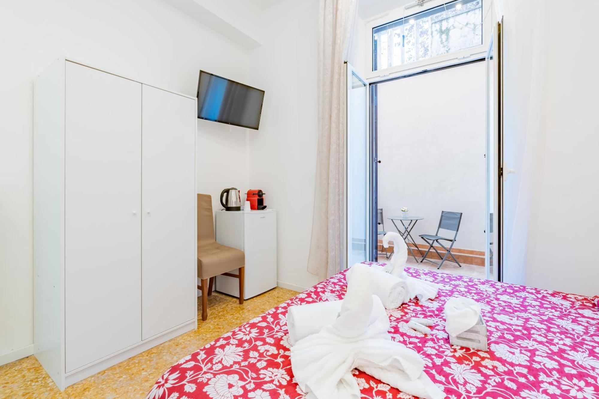 Hotel Barone House Roma Exterior foto